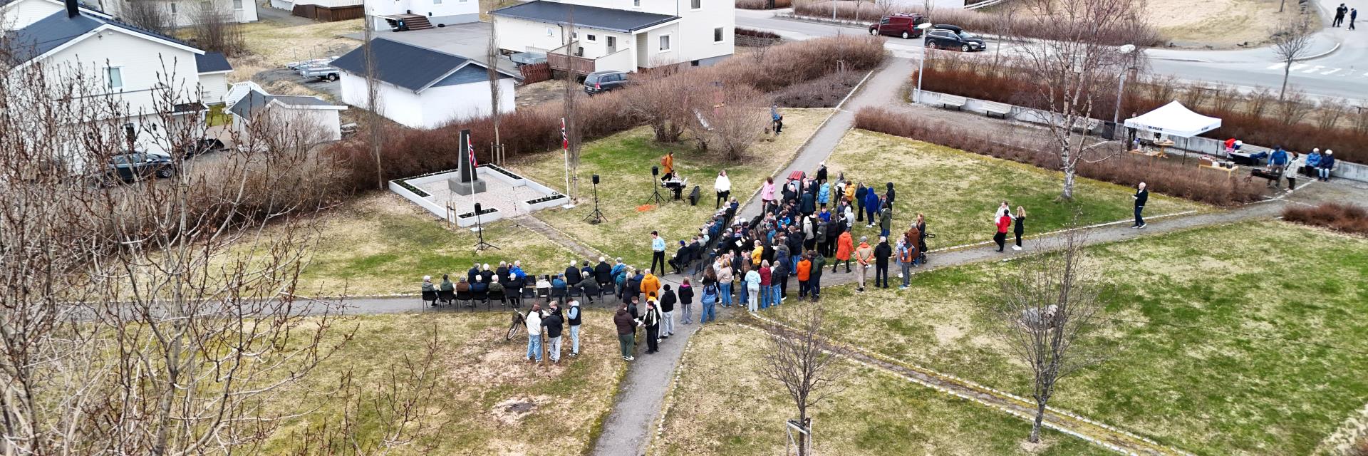 8 mai 2025- rådhusparken kransnedleggelse